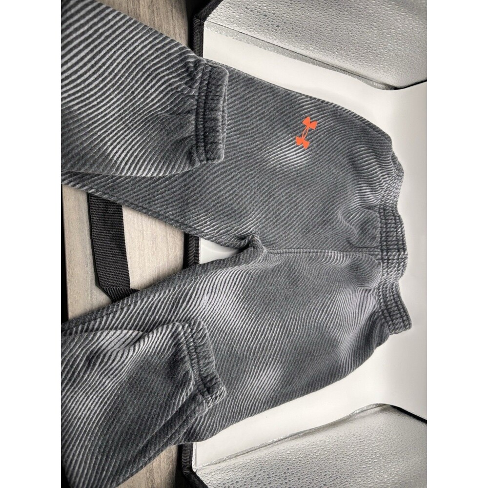 Under Armour Boys 3T Jogger Sweatpants Gray Textured Fleece Orange Logo Pants